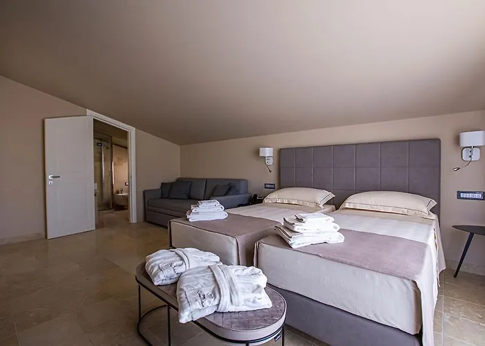 Charme Simon Bolivar Νότο